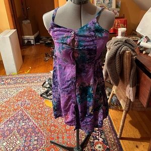 This fun, lose fitting hippy dress is perfect for your next summer concert!